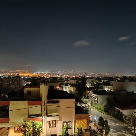 New Elegant Roof Apartment Ахарне Экстерьер фото