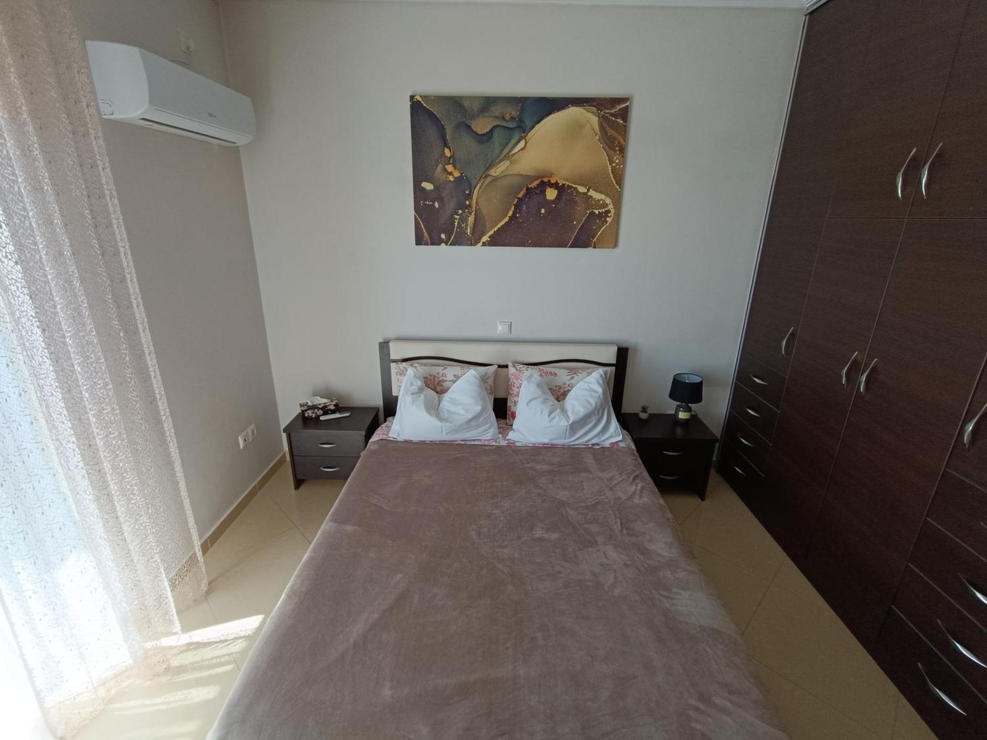 New Elegant Roof Apartment Ахарне Экстерьер фото